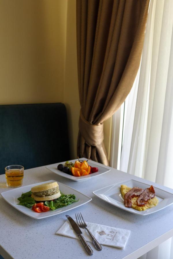 100 Boutique Living Rabat